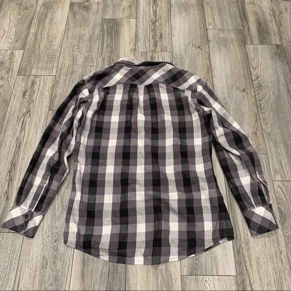 TNA Women’s Plaid Oversize Fit Button Up, Small - Picture 9 of 9